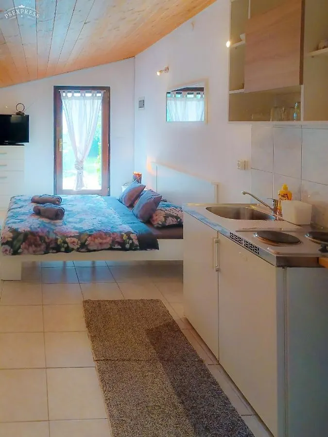 Lägenhet Pampas Studio, Self Check-In Poreč